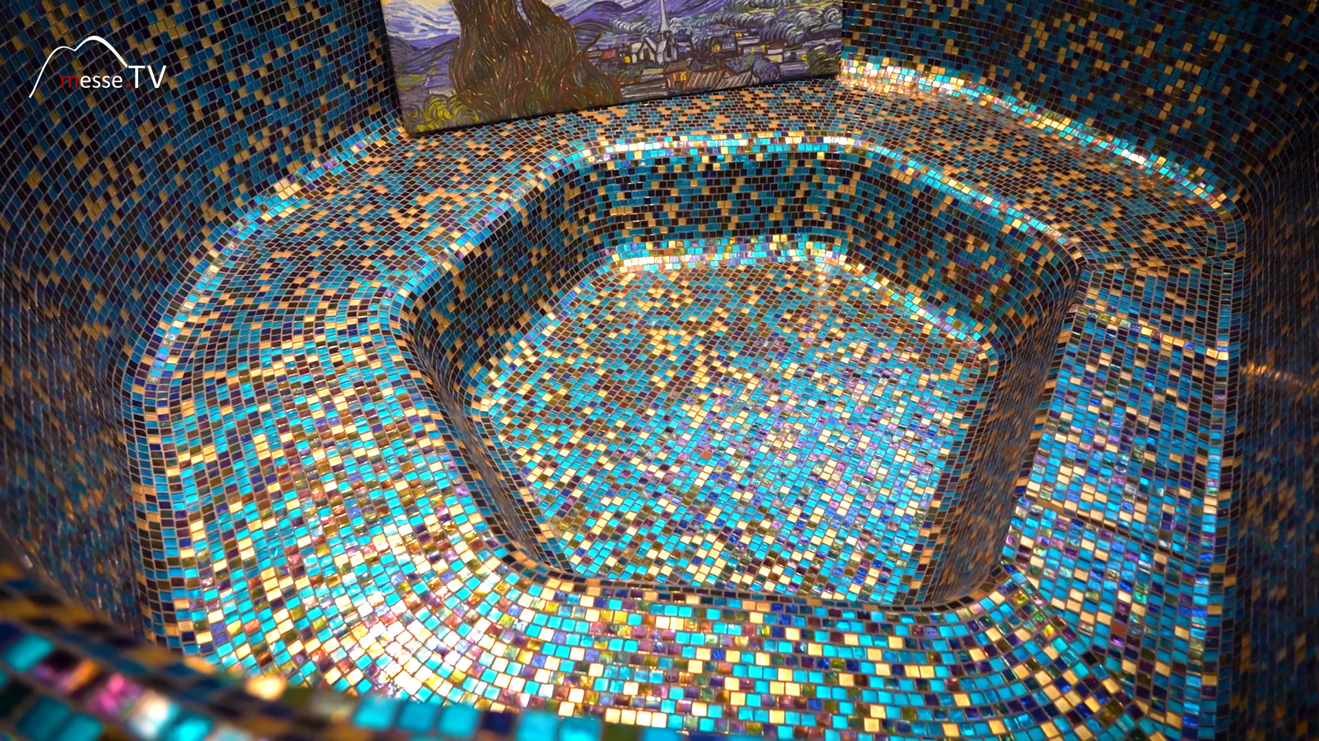 Schwimmbecken mit Gegenstromanlage mit Mosaikfliesen Riviera Pool aquanale Koeln
