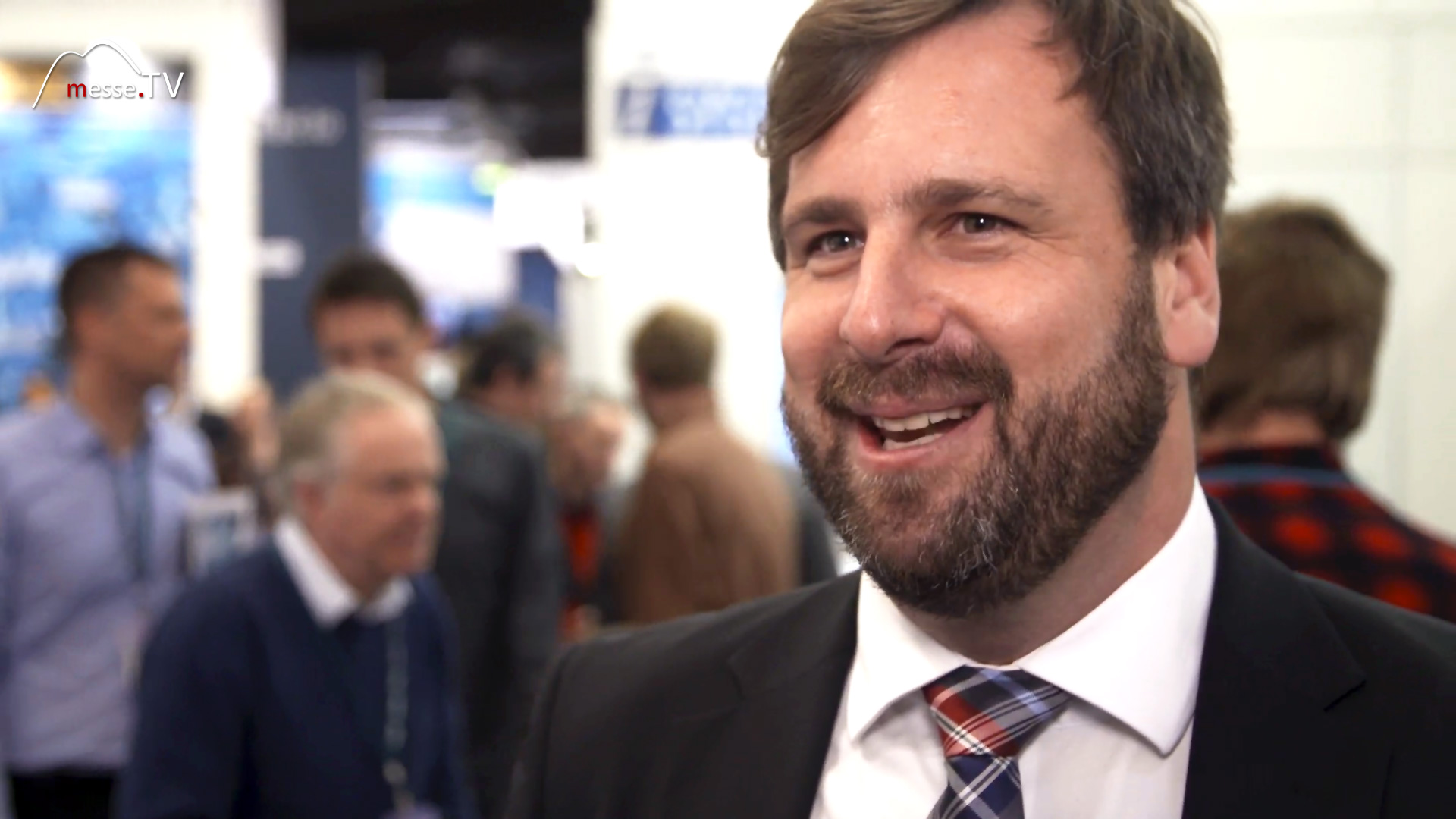 MesseTV Interview Benedikt Weyerer embedded world 2016