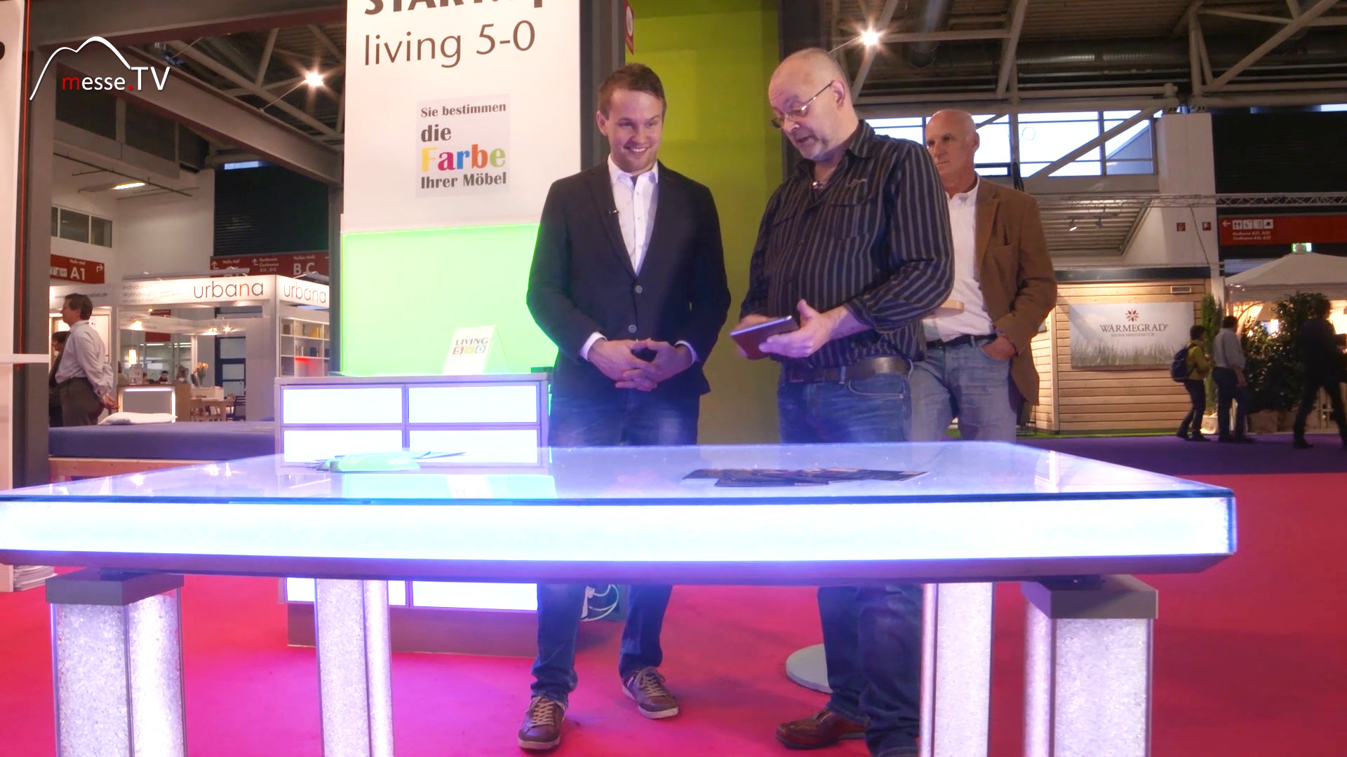 MesseTV Beitrag Living 5 0 LED Moebel Heim Handwerk 2016
