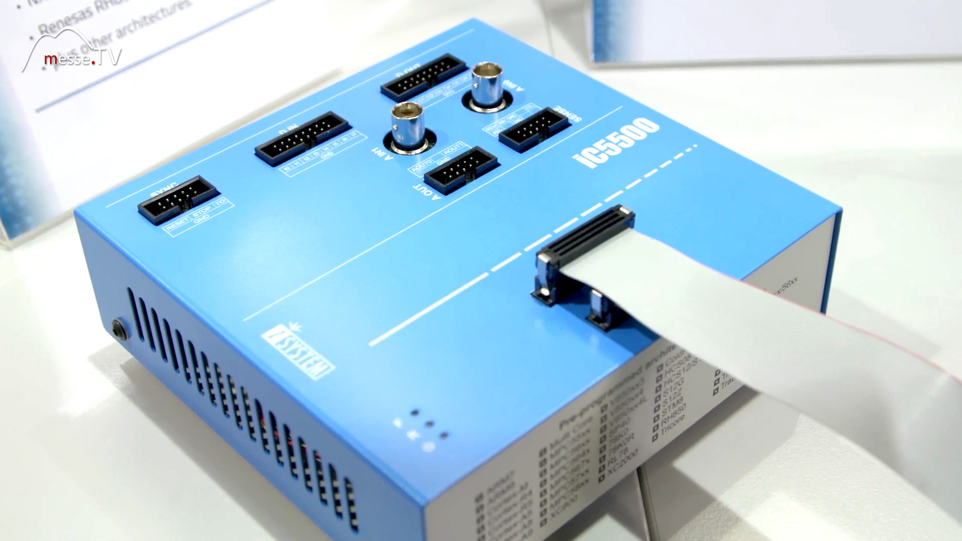 iSystem Blue Box mit Testsoftware embedded world 2016 Messe Nuernberg
