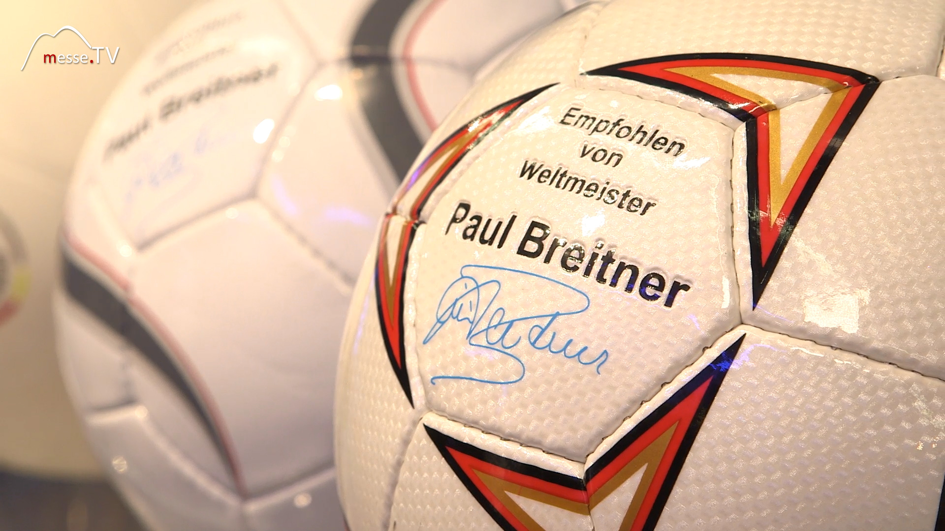 Fussball WM Paul Breitner Spielwarenmesse