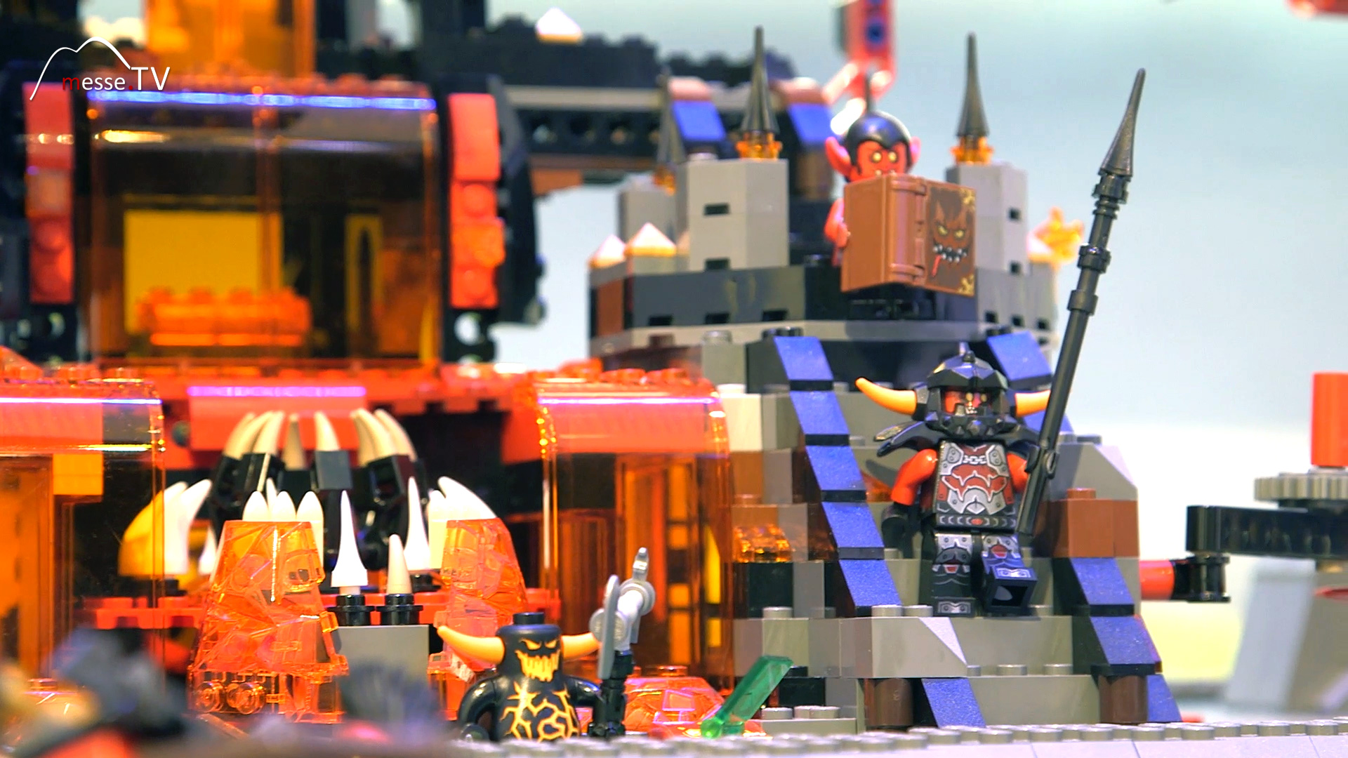 Lavamonster Armee von LEGO