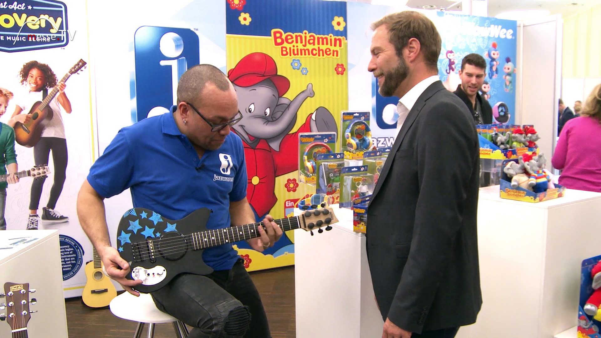 Jazwares Spielzeug Gitarre Spielwarenmesse 2017