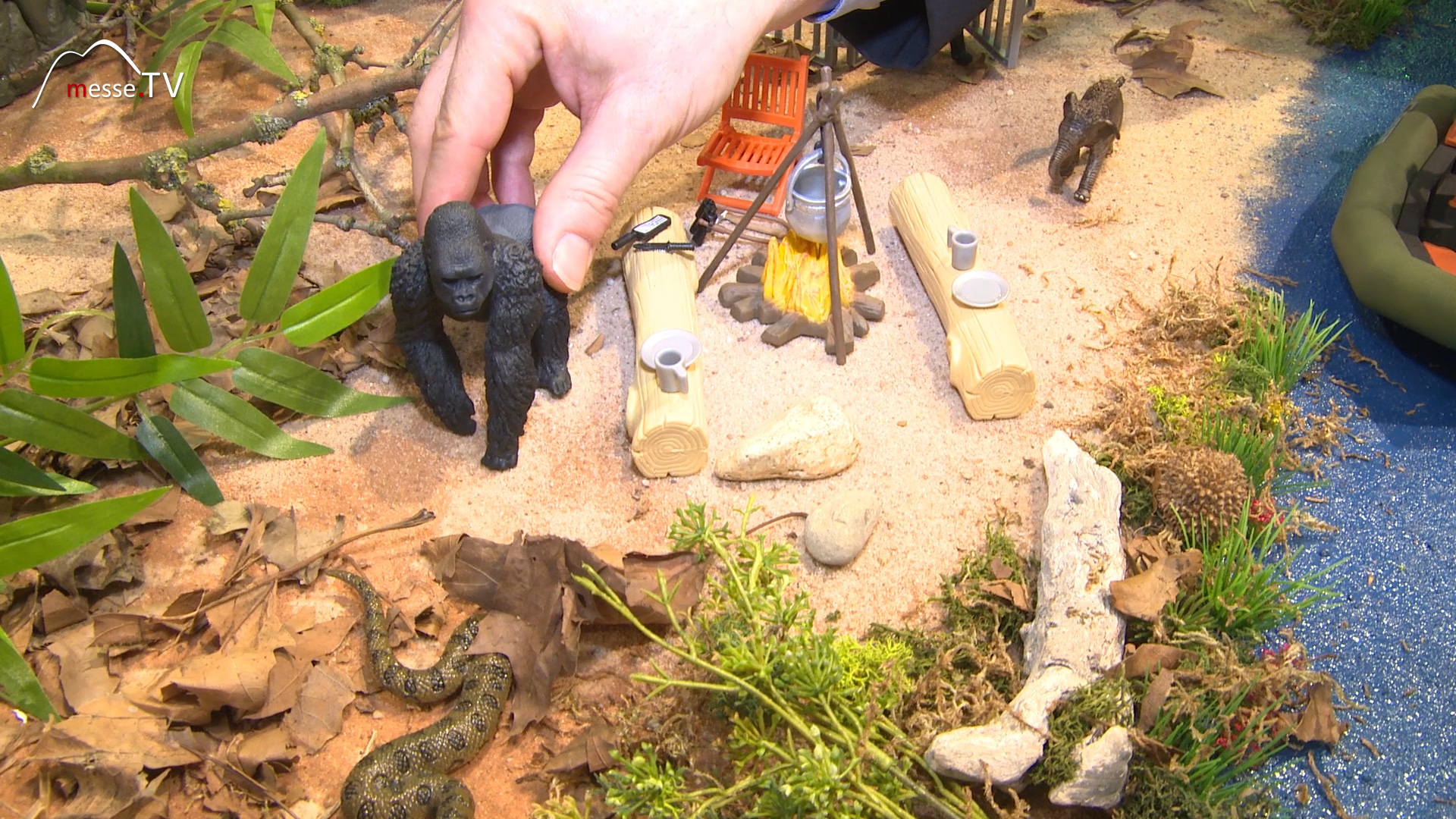 Menschenaffe Gorilla Schleich Spielfigur Dschungel Spielzeug Kinderzimmer