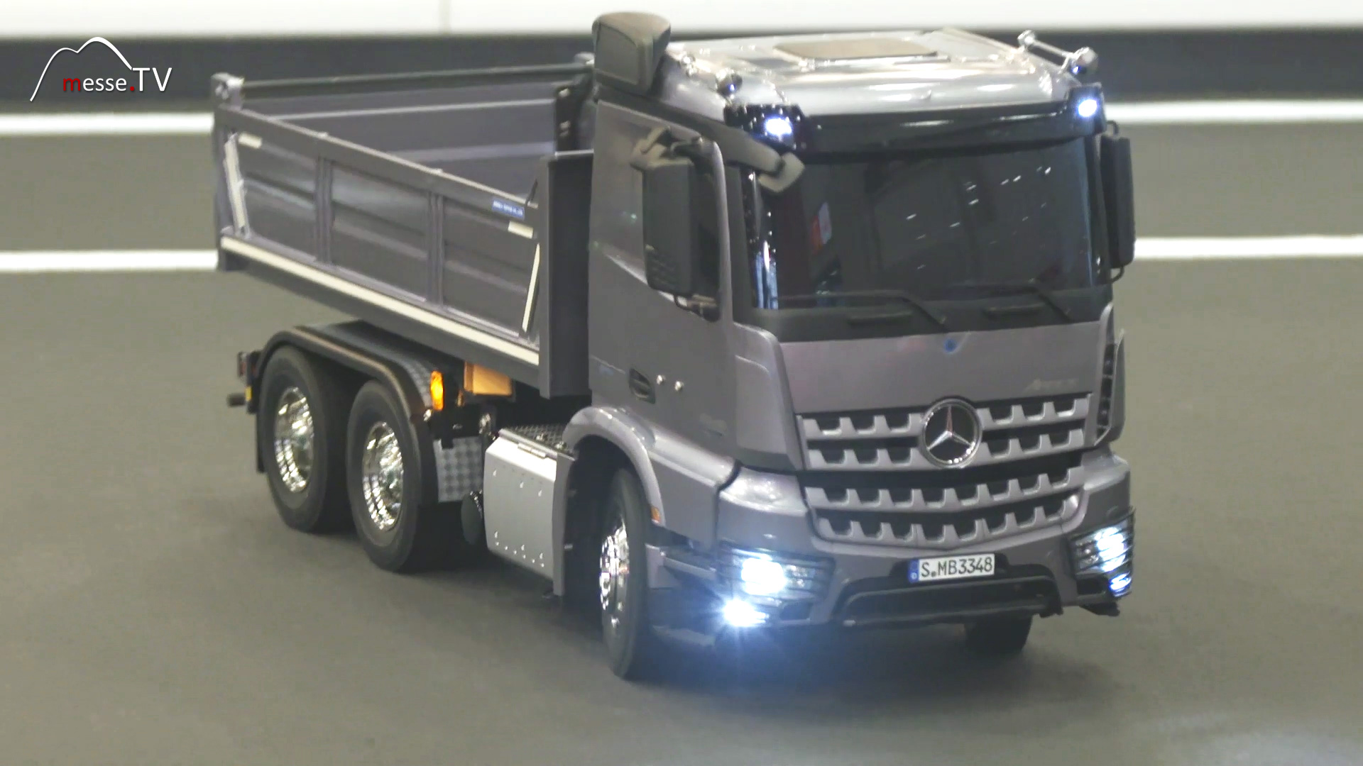 Mercedes Lastwagen Modellfahrzeug Tamiya