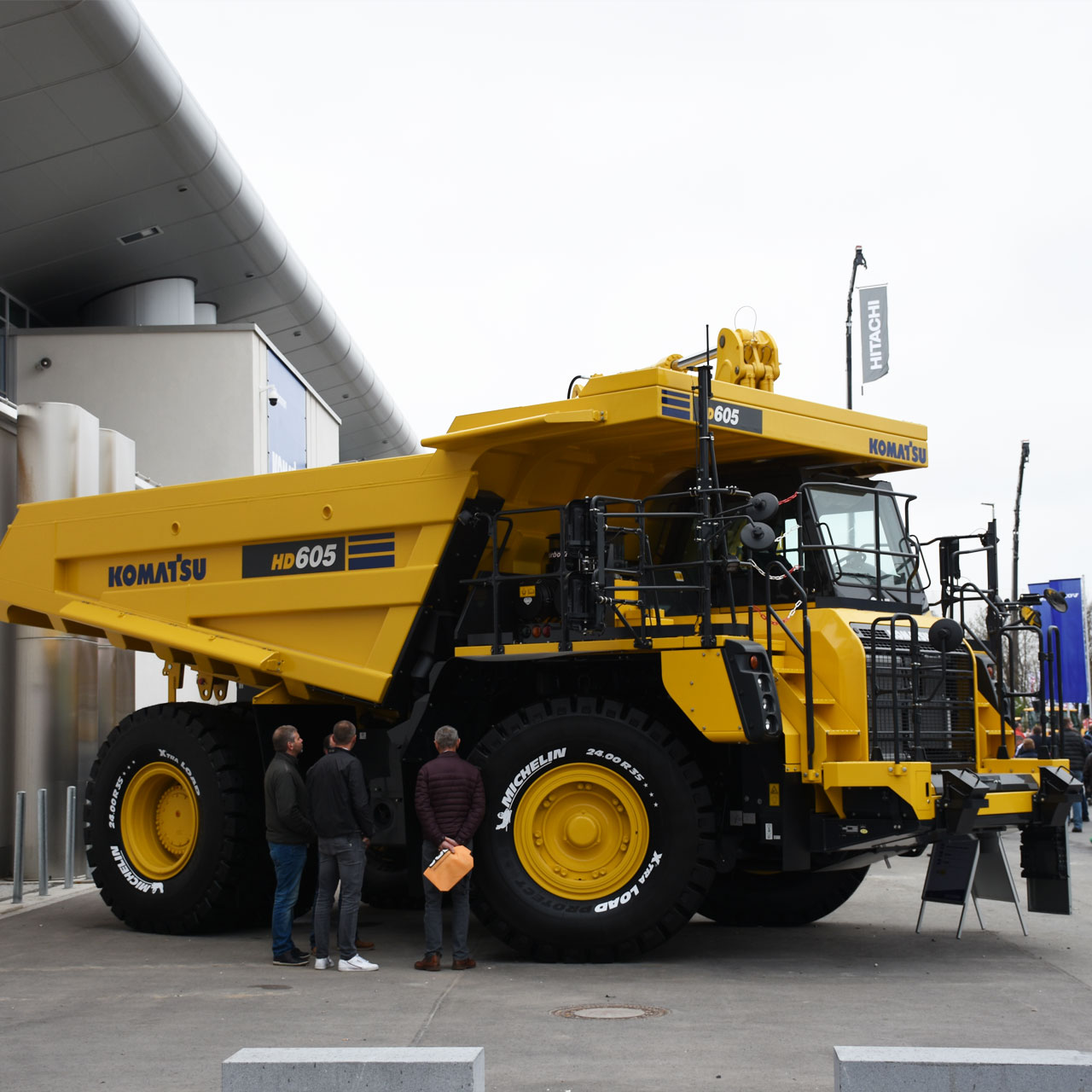 Komatsu Muldenkipper bauma 2019