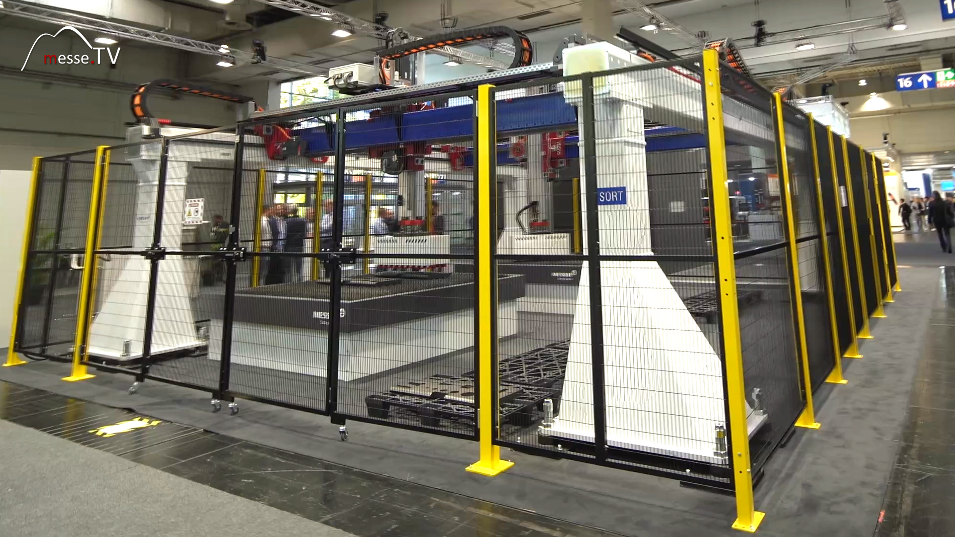 Automatisierung Blechverarbeitung Laserschneiden Sortierprozess Demonstration ICSORT Euroblech 2024 Messe Hannover