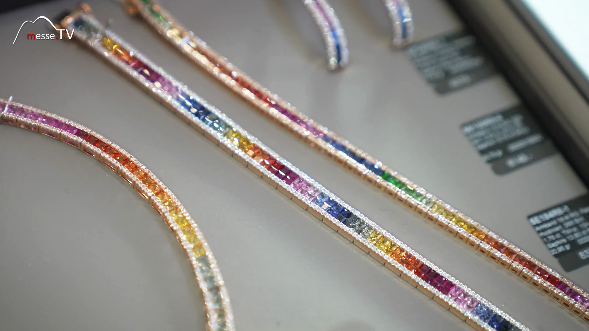 Regenbogen Saphirschmuck hochwertiger Diamantschmuck Inhorgenta