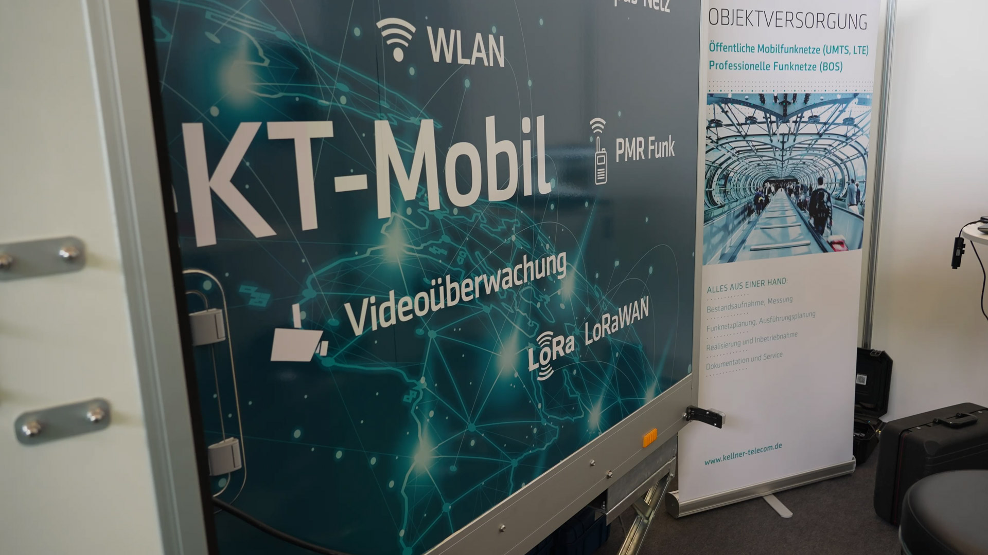 Mobile 5G Verfuegbarkeit fuer Events oder Baustellen mit Campus Anhaenger ConneKT Mobil Kellner Telecom
