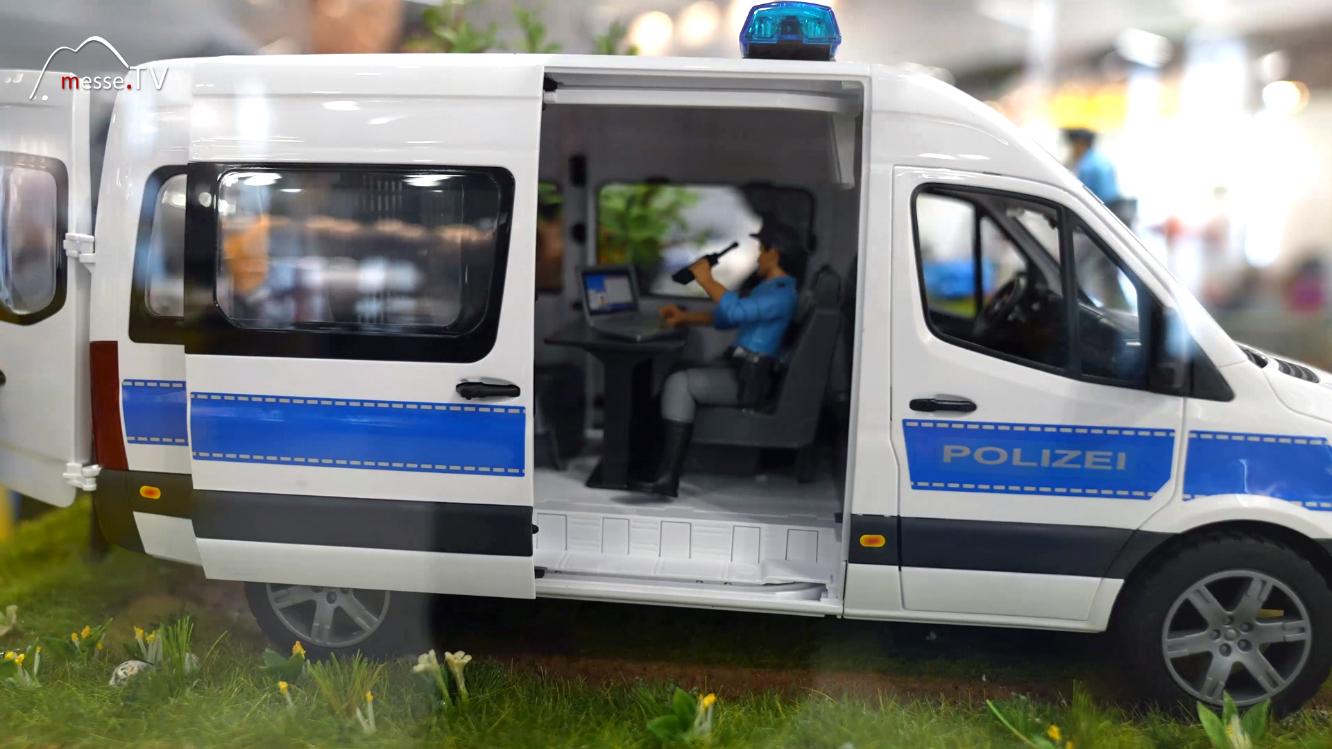 MB Sprinter Polizei Einsatzfahrzeug Bruder