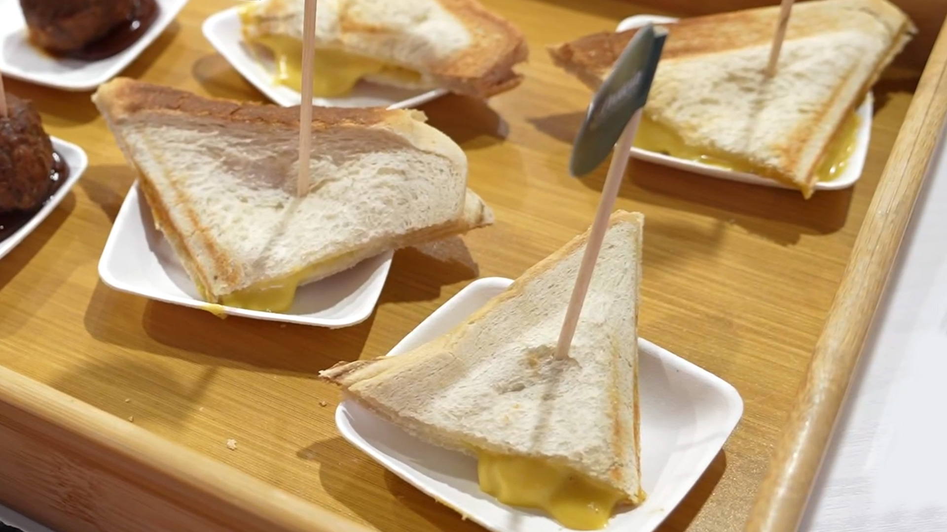 Vegane industrielle Lebensmittelproduktion Bierhefe Eiersatz