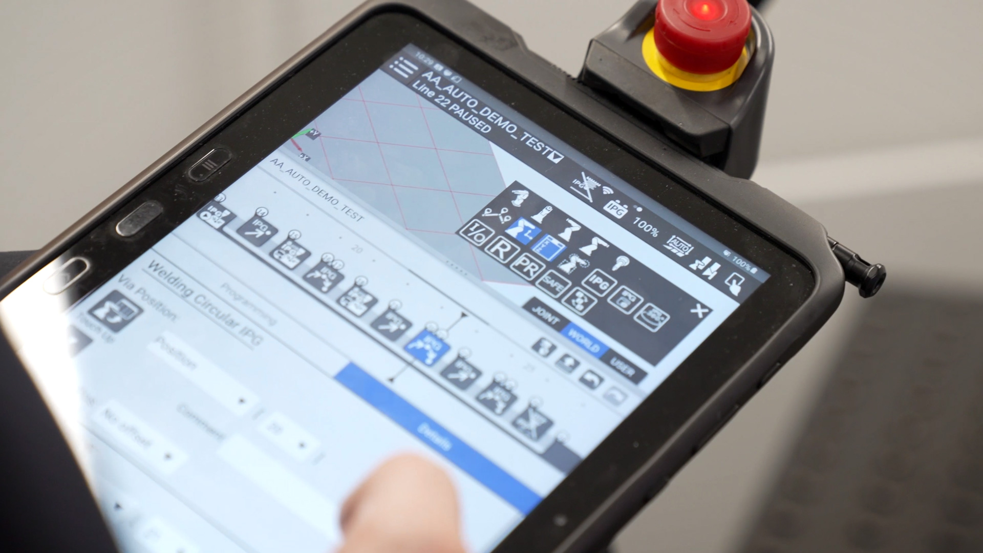 Automation Laserschweissen einfache Programmierung dank Cobot und Teach by Hand