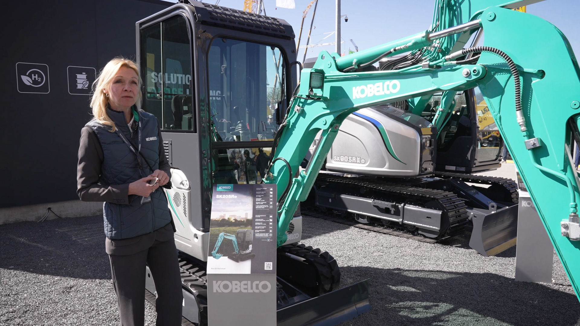 Interview Minibagger Xenia Kolijn Kobelco bauma 2025