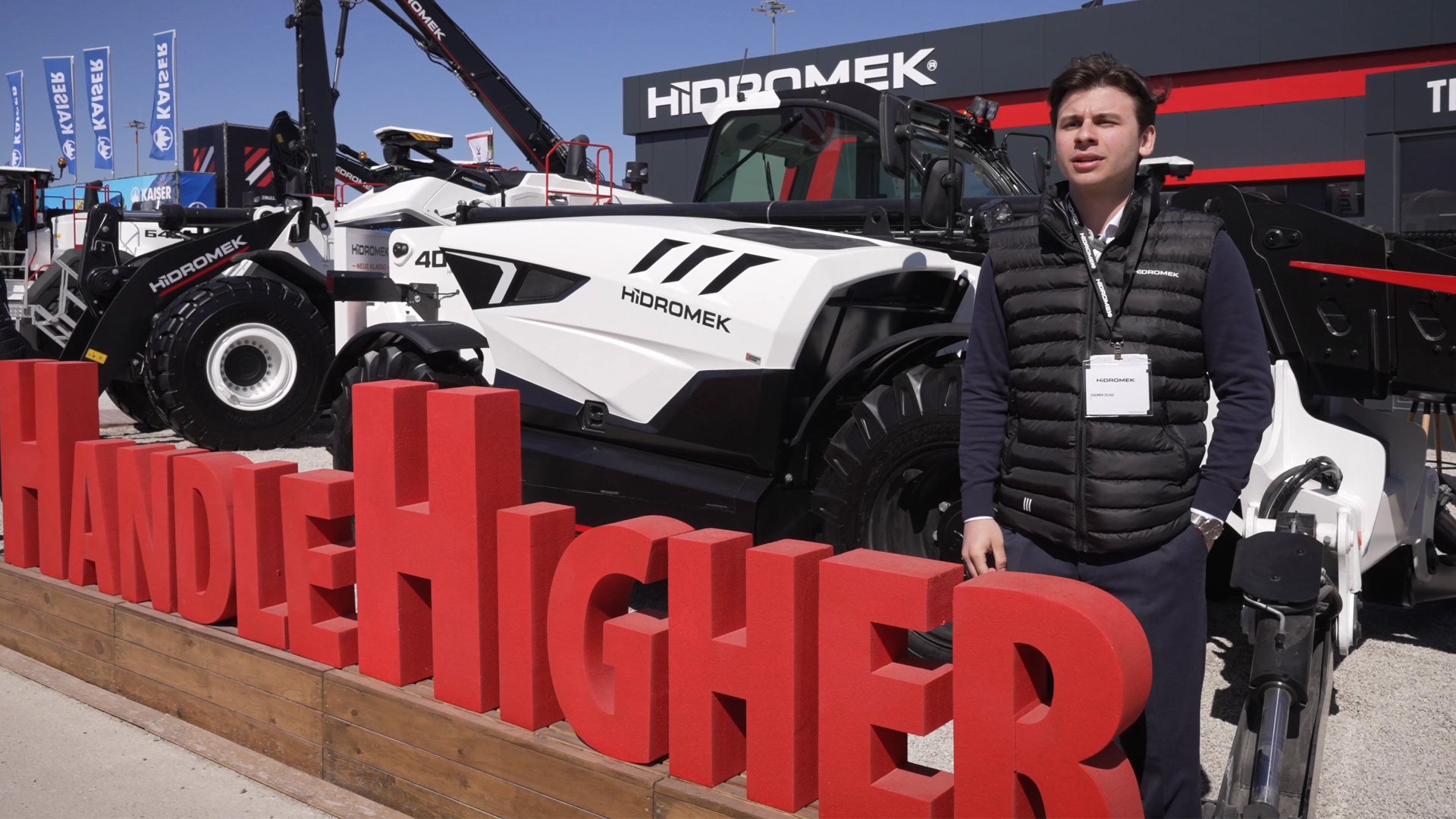 Interview Teleskoplader und Raupenbagger Egemen Zilyas Hidromek bauma 2025