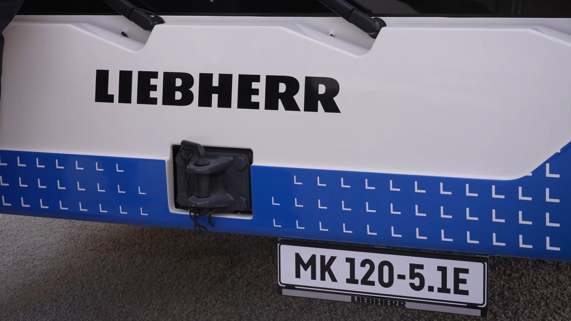 Liebherr hybrid Mobilbaukran MK 120 5 1 E bauma Freigelaende