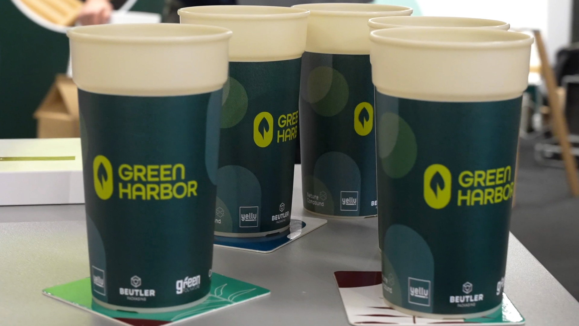 Mehrwegbecher spuelmaschinengeeignet aus biobasiertem Granulat Green Harbor