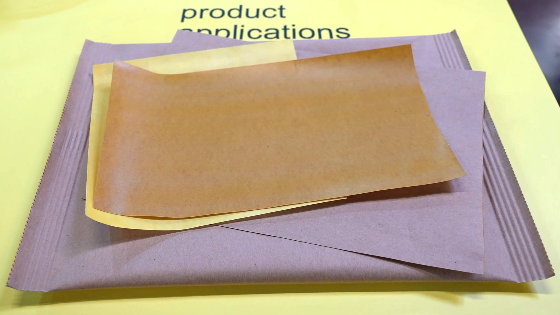 Plastikfreie oekologische Papierbeschichtung Traceless