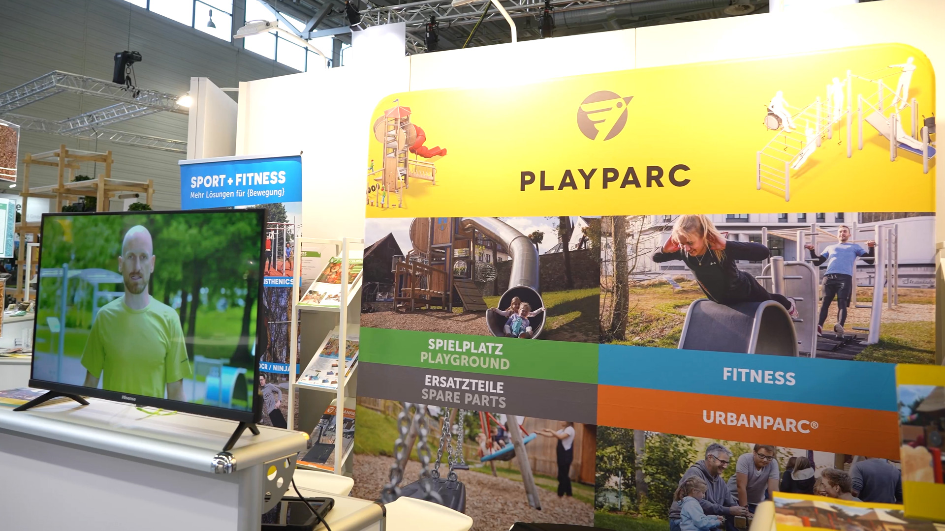 Playparc Wichtelwald Naturholz Spielhaeuser