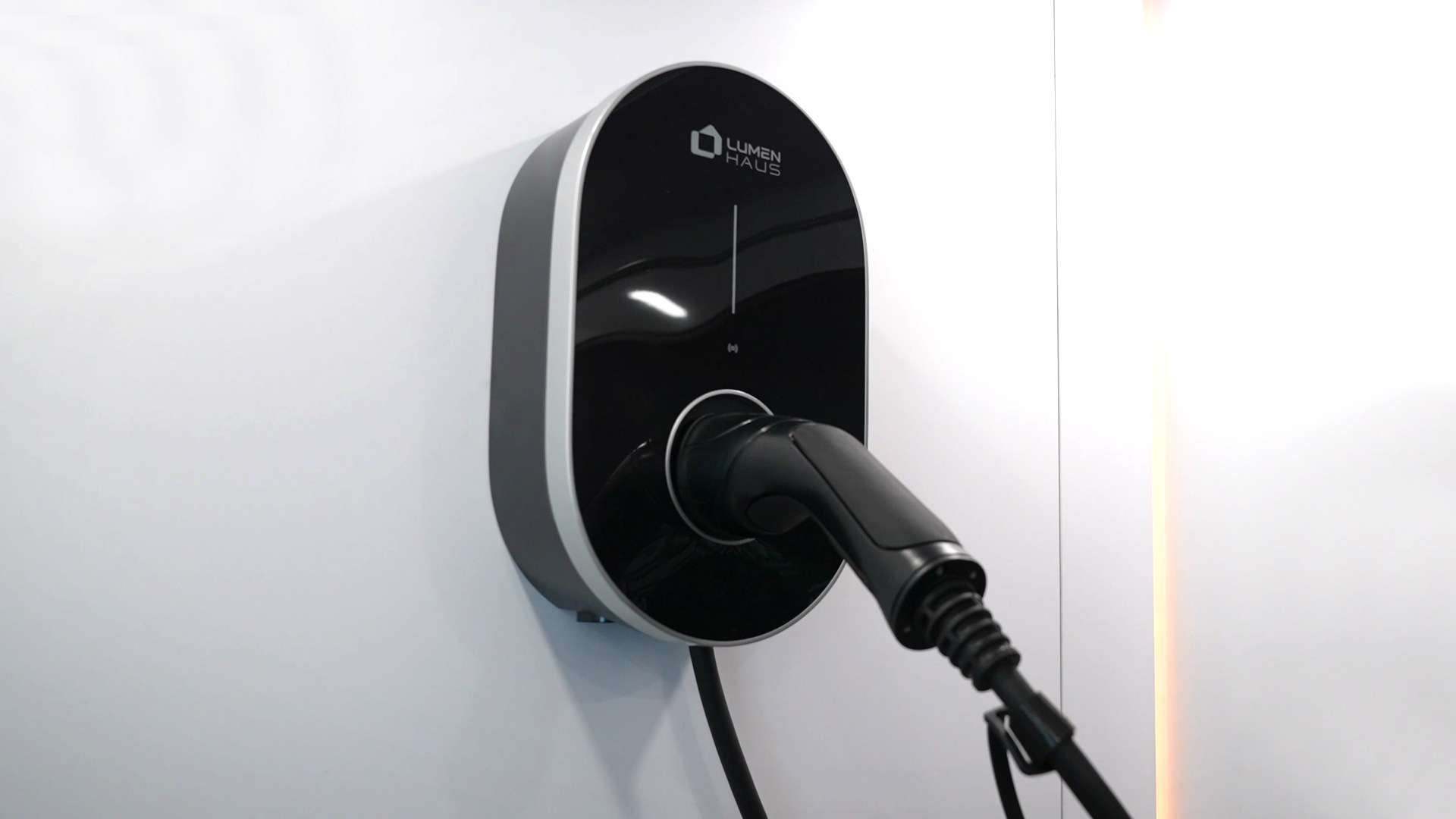 Energieversorgung durch LumenHaus Wallbox