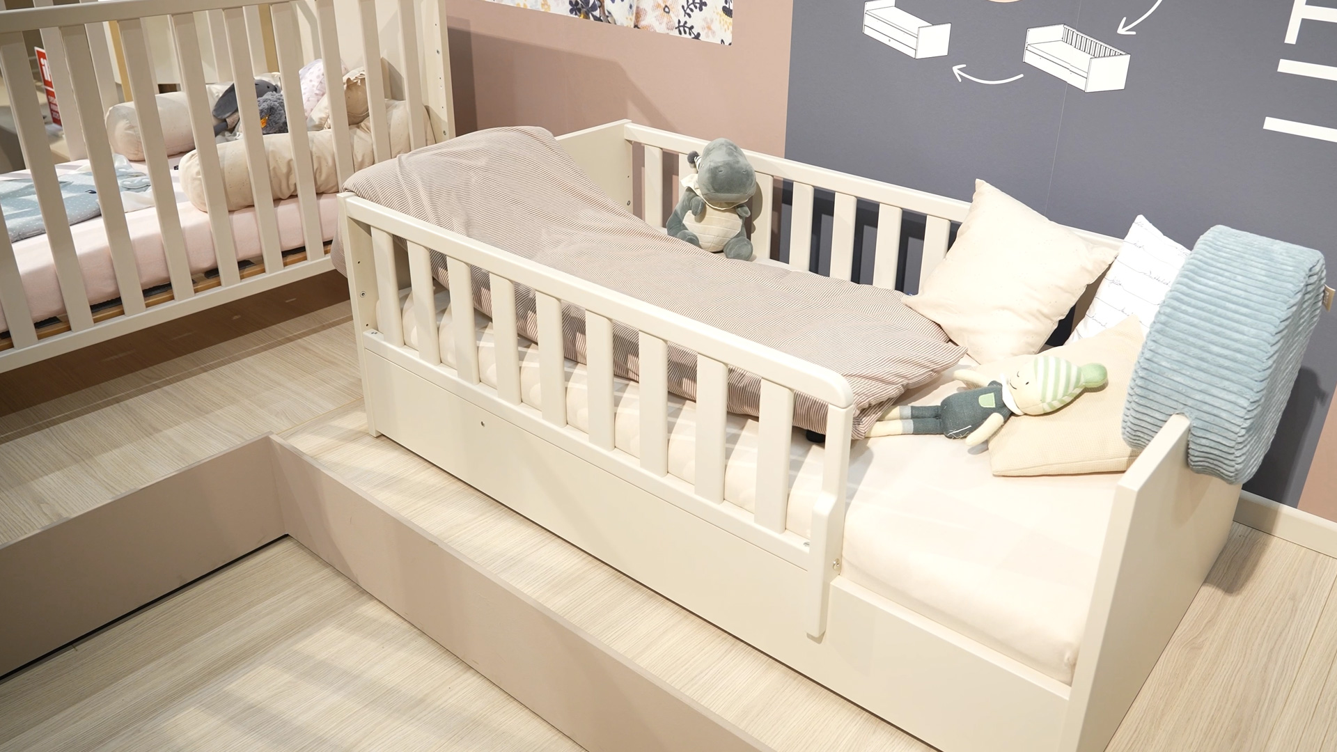 Little Snu Bodenbett umbaubar mit Absturzsicherung PAIDI