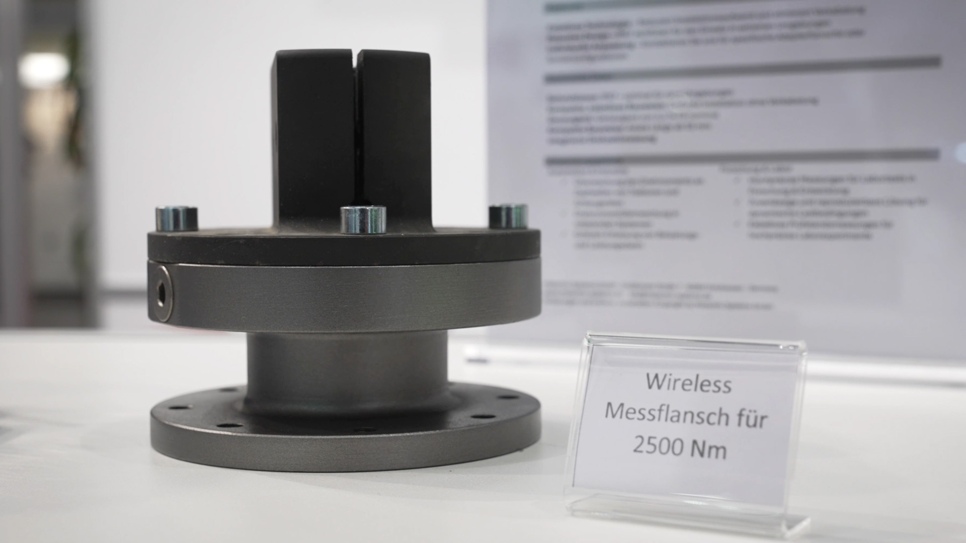 Drehmoment Messflansch Agrartechnik misst Drehmoment und Drehzahl