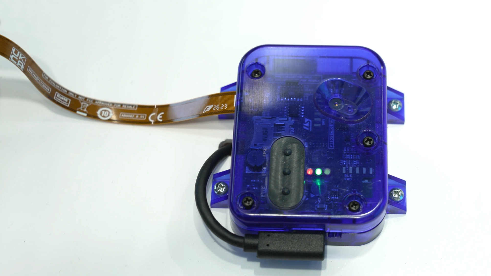 STMicroelectronics Intelligenter Vibrationssensor fuer Retrofit und Industrie Fachmesse Sensor und Test