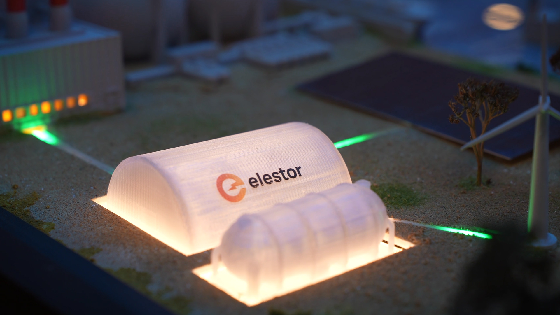 Elestor nutzt Wasserstoff-Eisen-Flow-Batterie für lange Laufzeiten