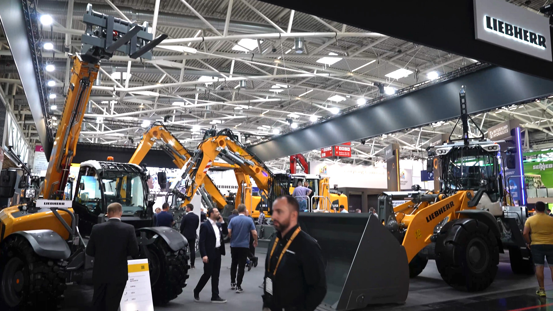 Liebherr Umschlagmaschinen auf der Ifat Munich