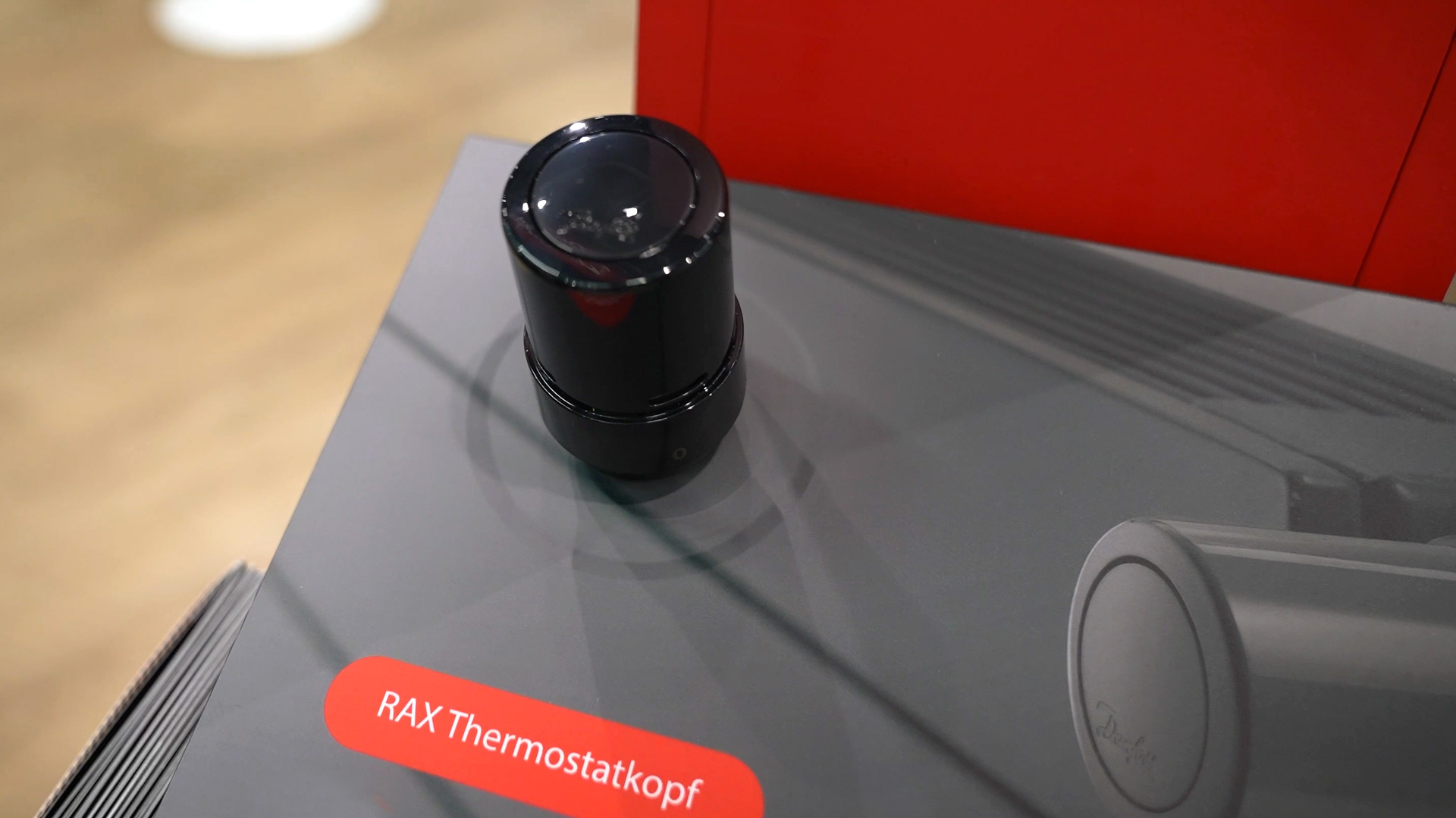 RAX Thermostatkopf und Gestaltung im Bad