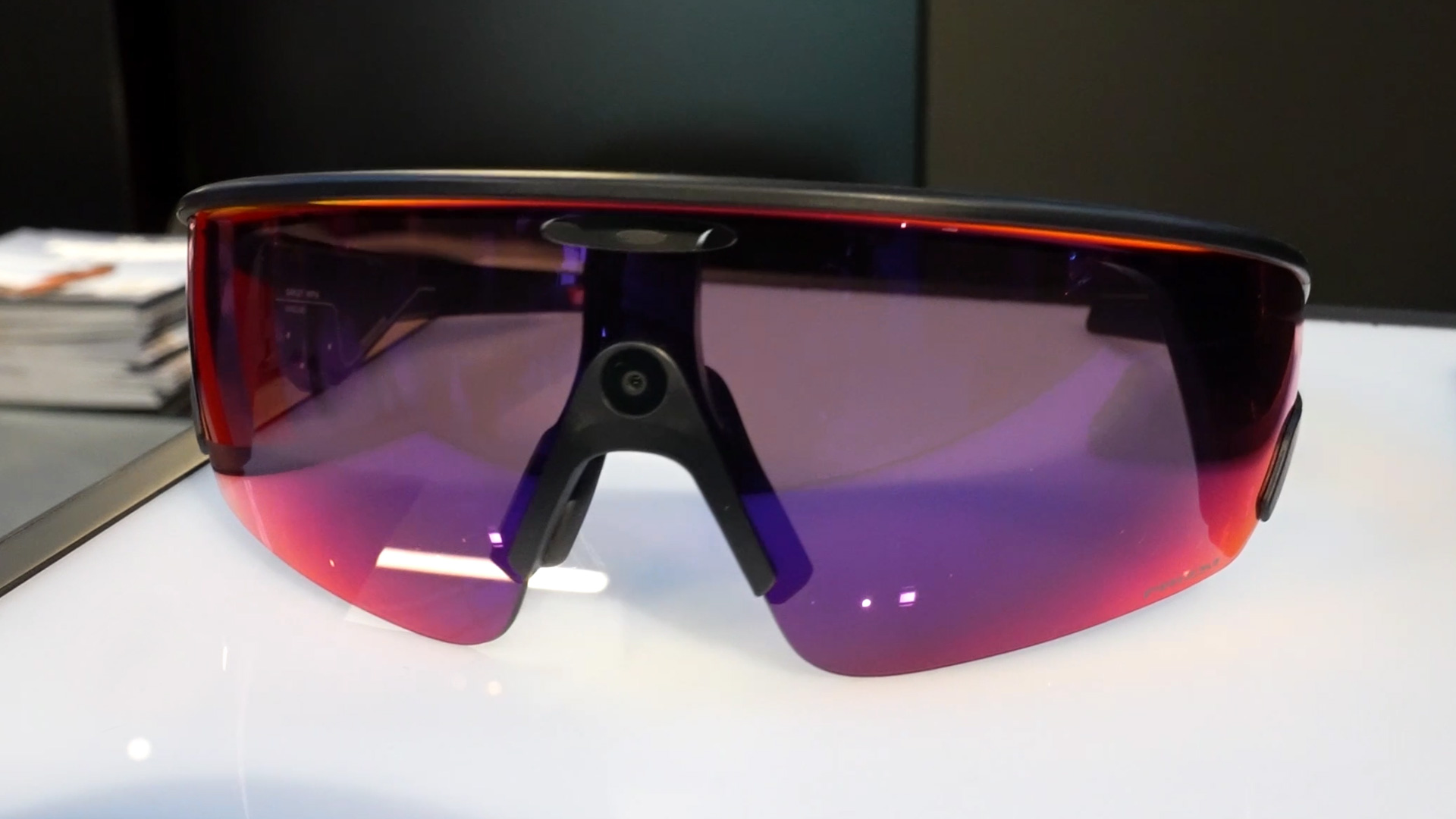 Smart Glasses von Oakley zwischen Alltag und Performance