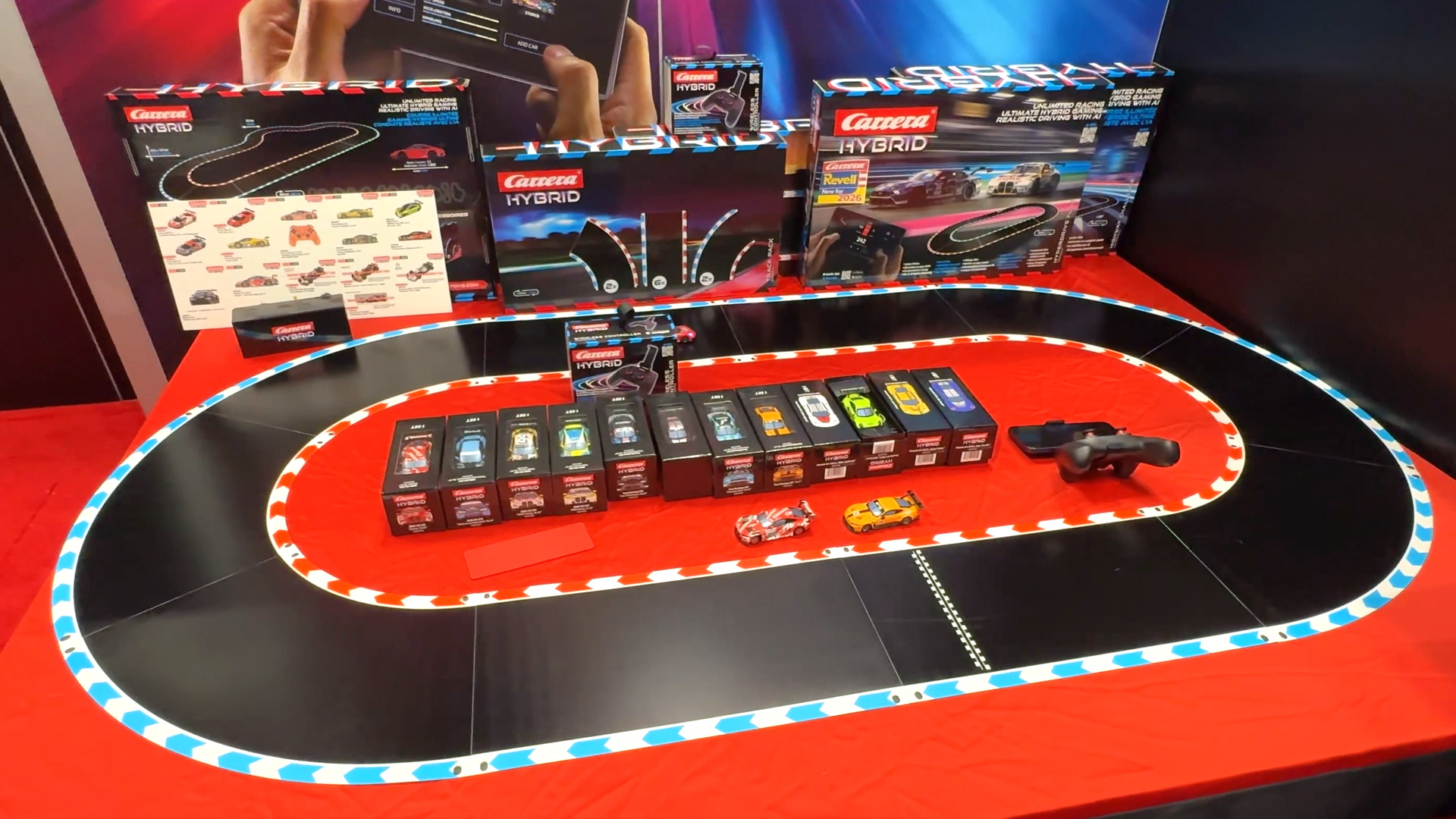 Carrera Hybrid Slotcar Racing mit AI