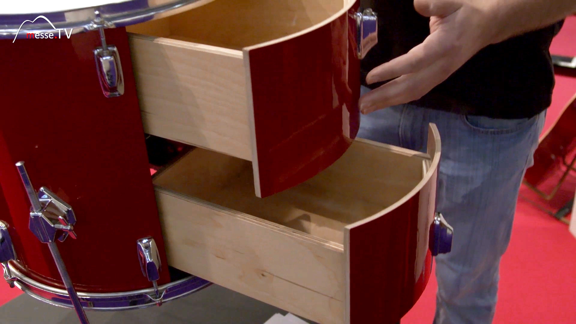 Chest of drawers made from an old drum played out
