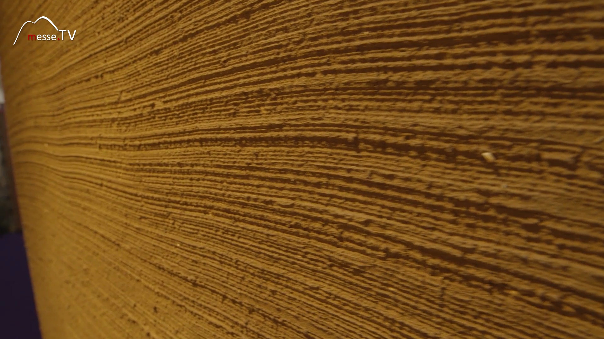 Latrace scented wall