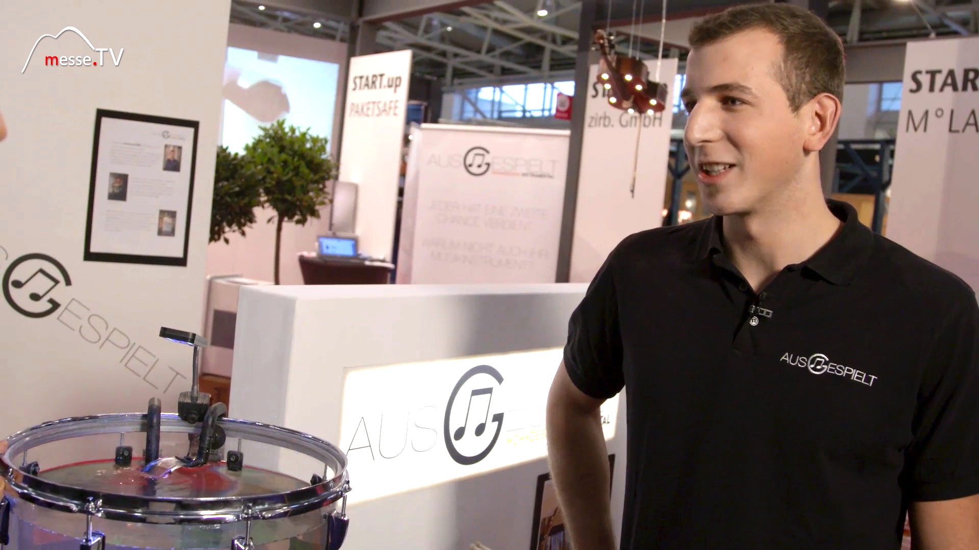 Messe TV interview Samuel Karl Founder Out of use