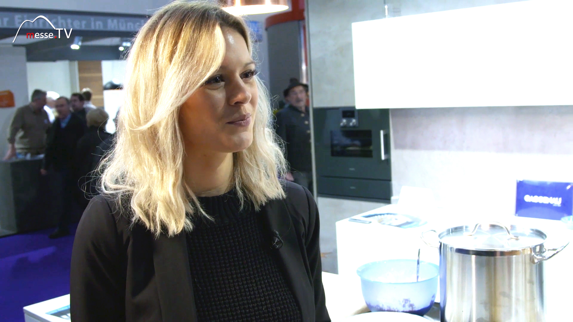 Trade Fair TV Interview Katharina Greier Gold is not a color Clean Eating