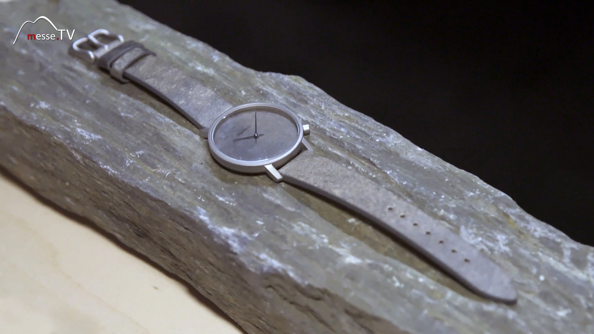 Komono watch bracelet in stone look slate