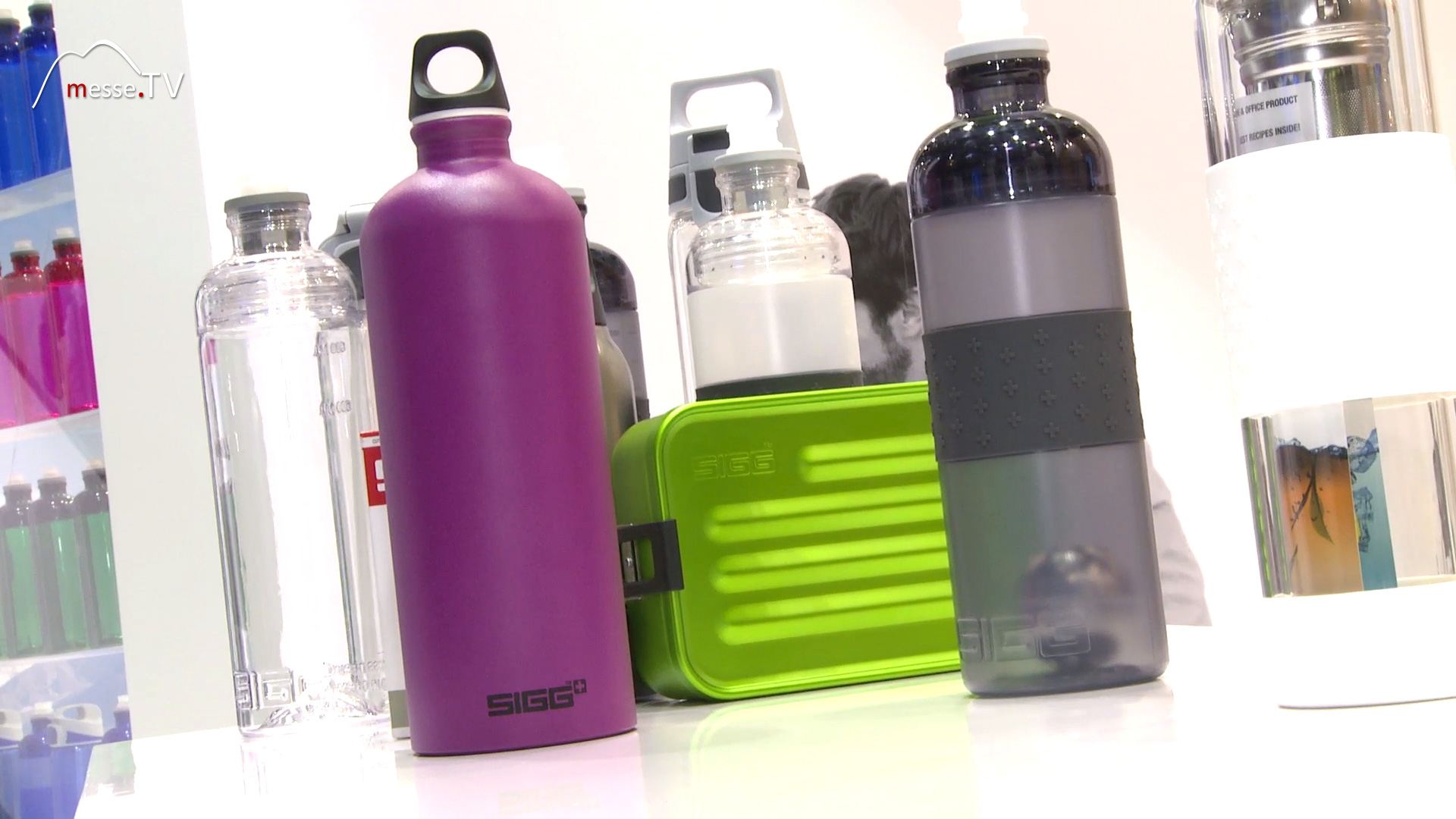 SIGG drinking bottles with touch tops Ispo Munich trade fair