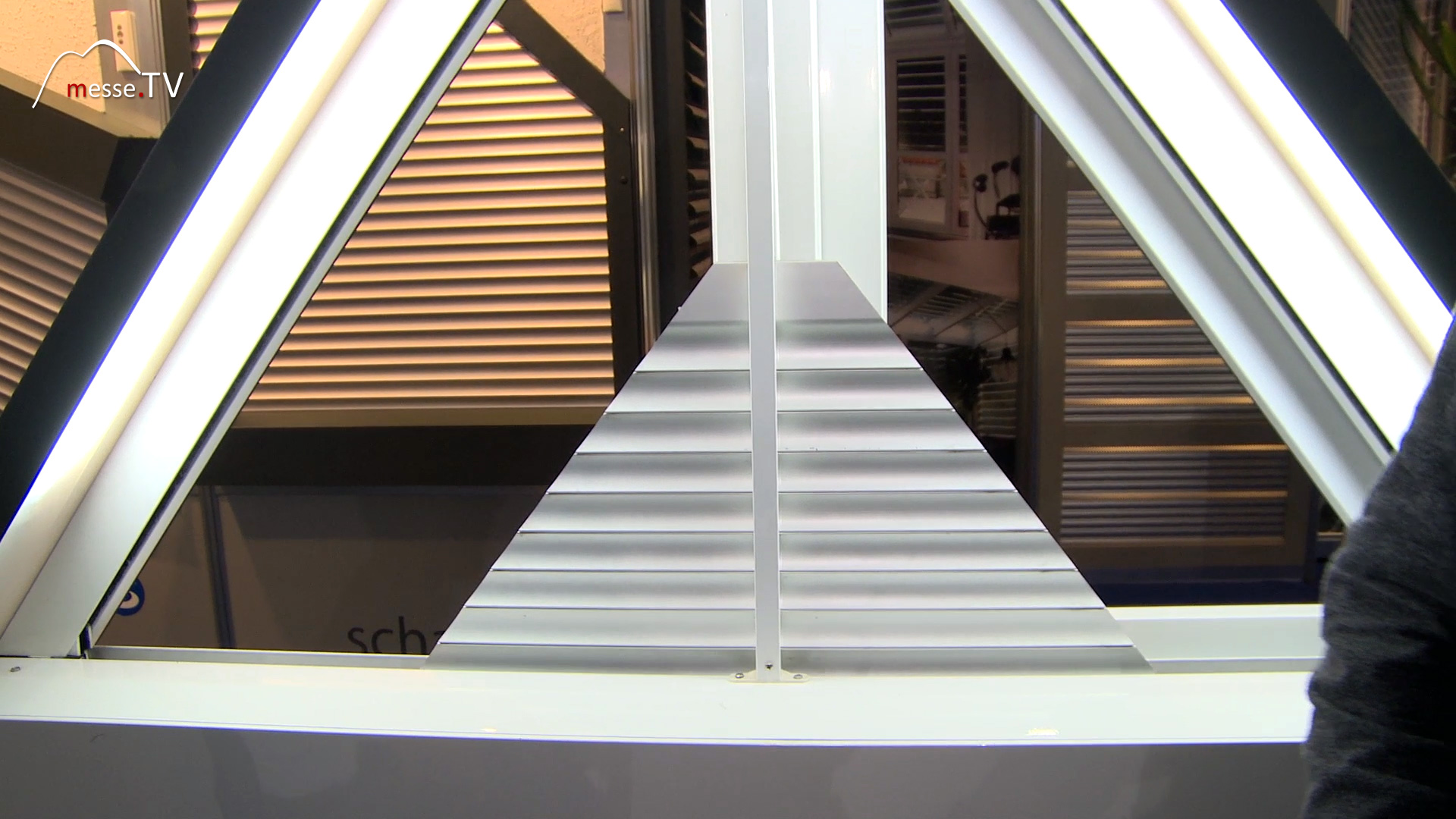 Triangular roller shutters Schanz roller shutter systems with counterweight technology