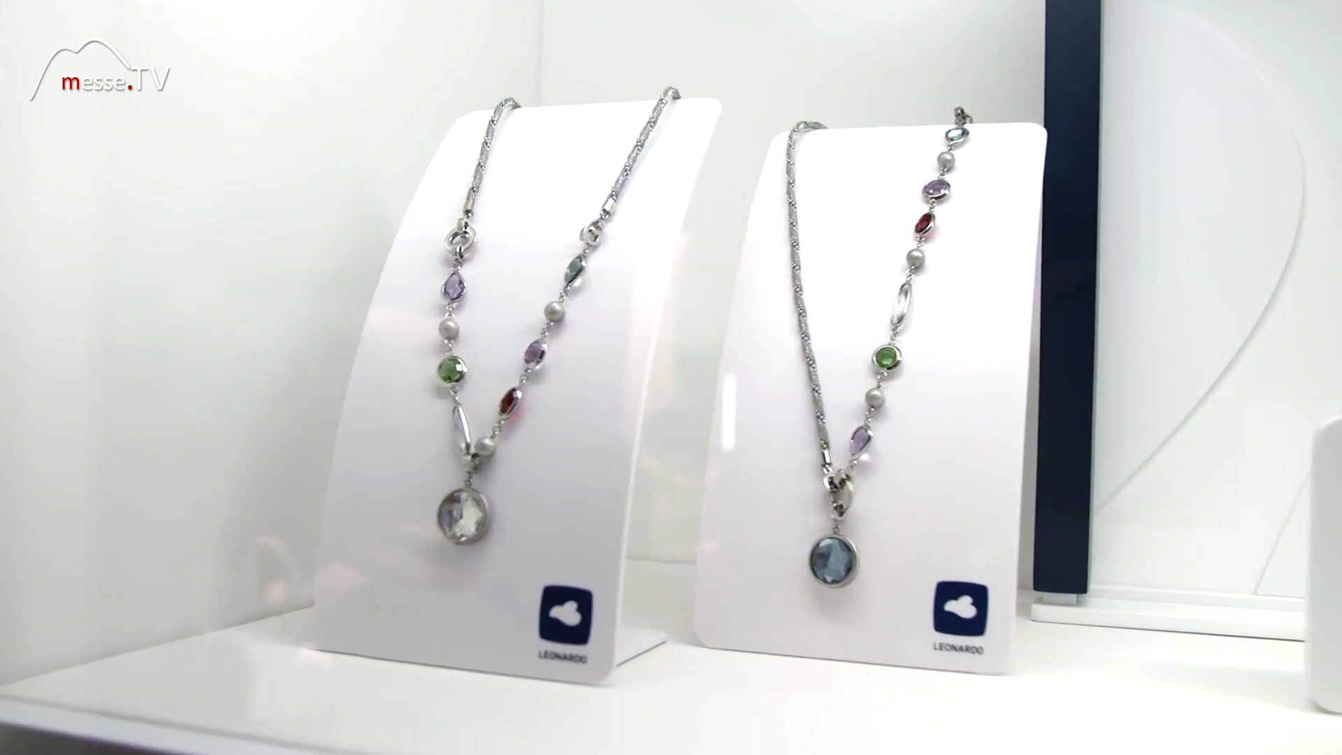 Jewelry of stainless steel glass