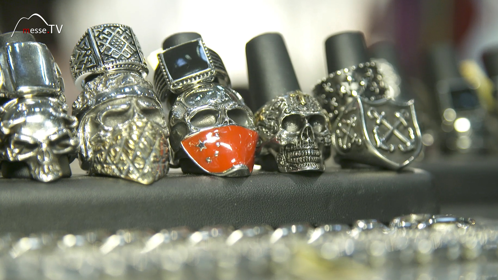 men rings dead heads