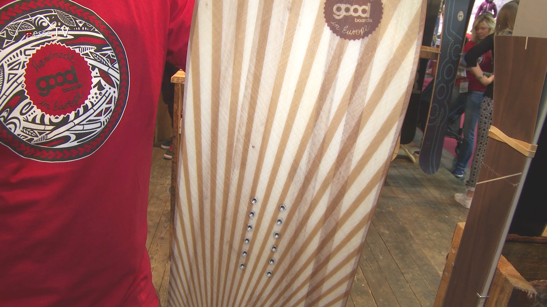 Snowboards with wood core great design