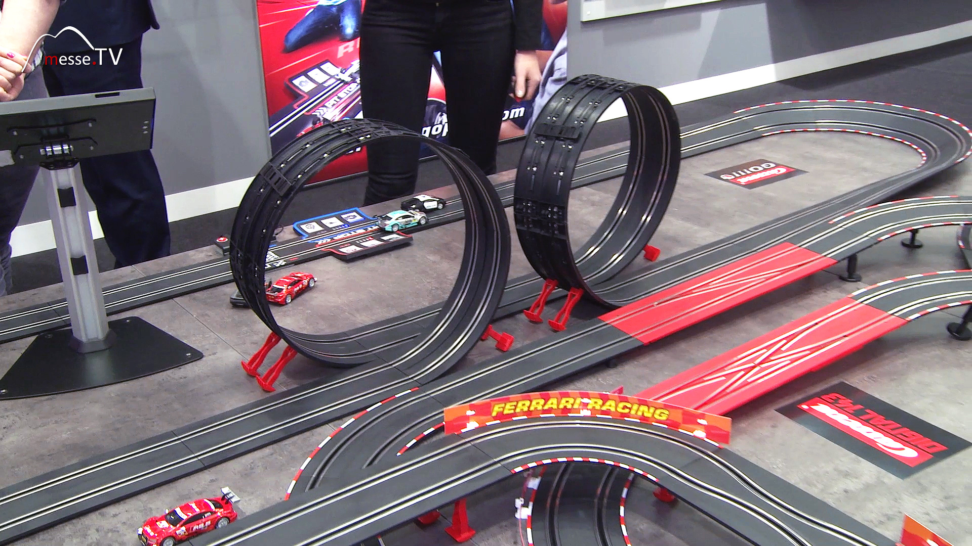 Carrera Go Plus car racing track double looping