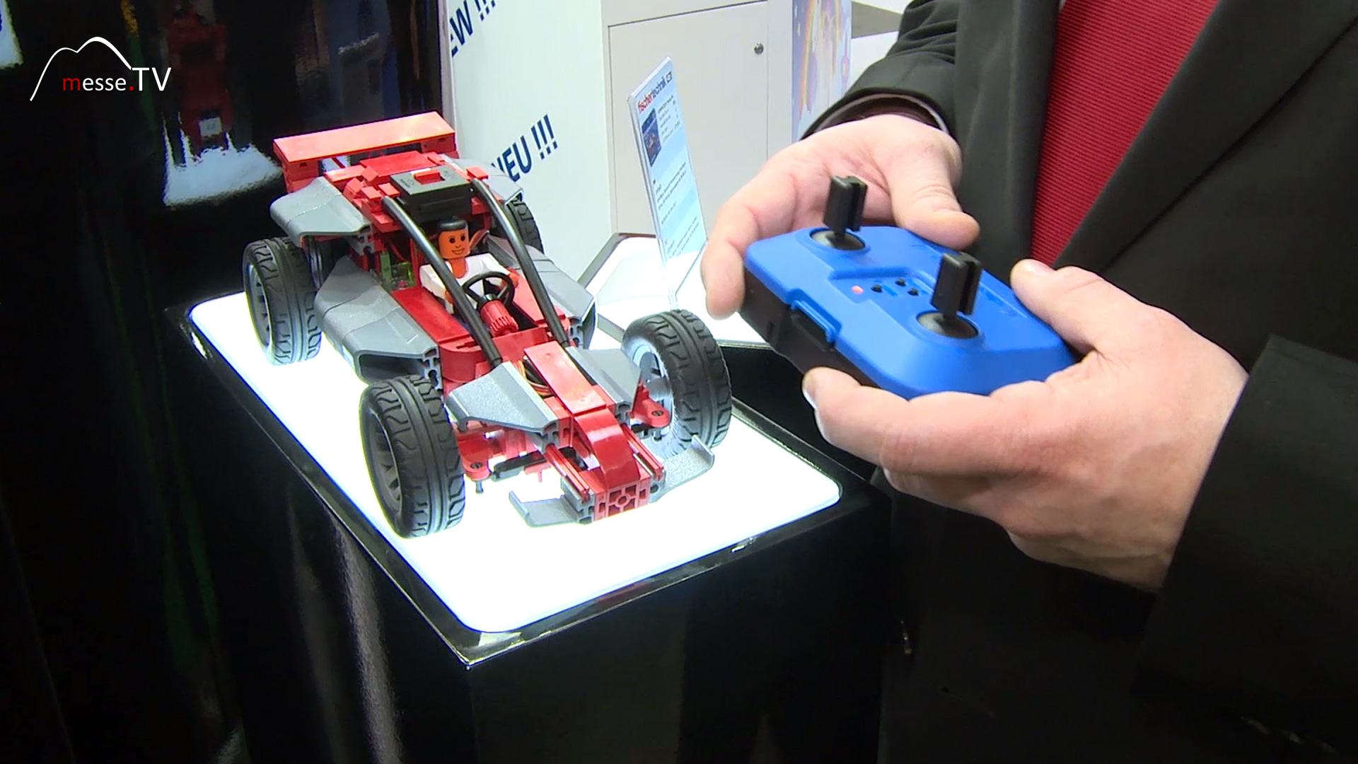 fischertechnik RC car with controller