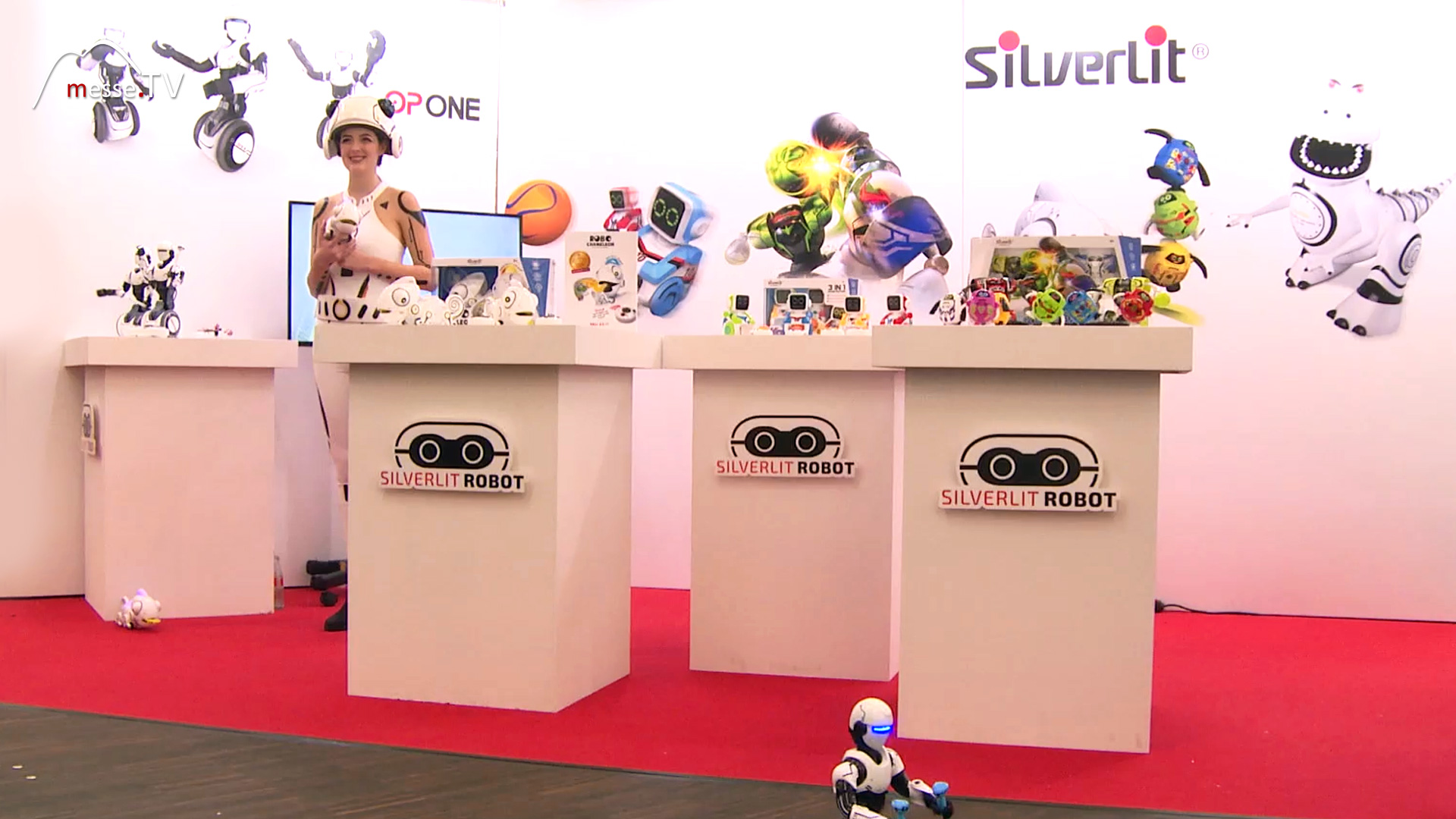 Silverlit toy robot Spielwarenmesse 2018 Nuremberg fair