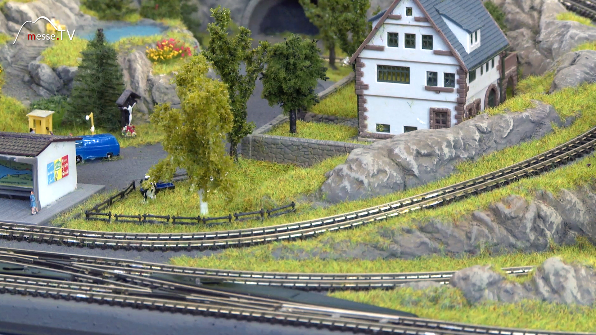 Maerklin railroad in a case NOCH