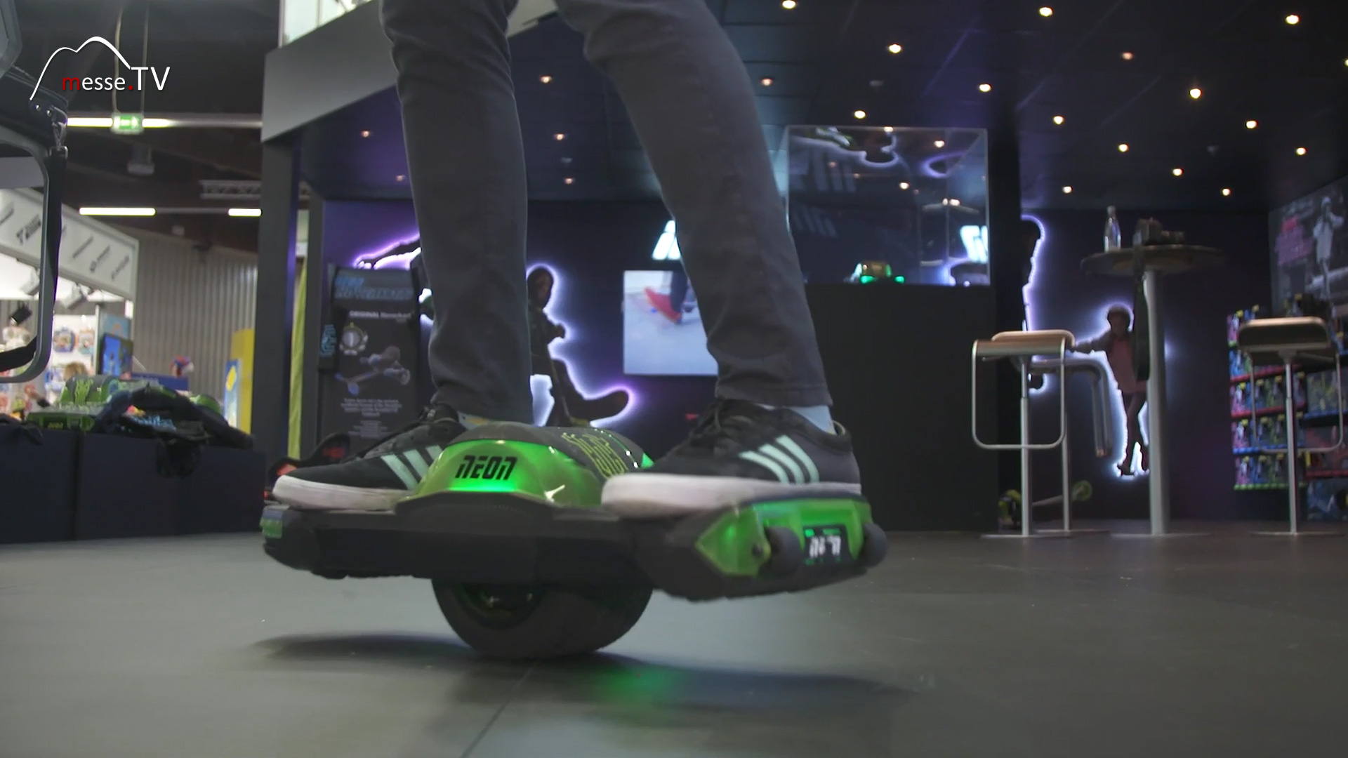 e scooter Neon Spielwarenmesse Nuremberg