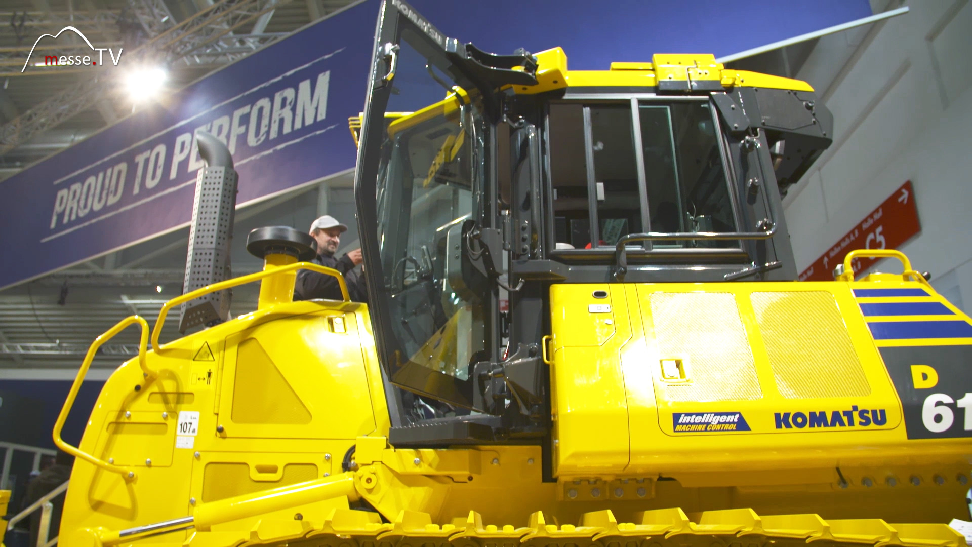 KOMATSU Bulldozer D61PXi 24