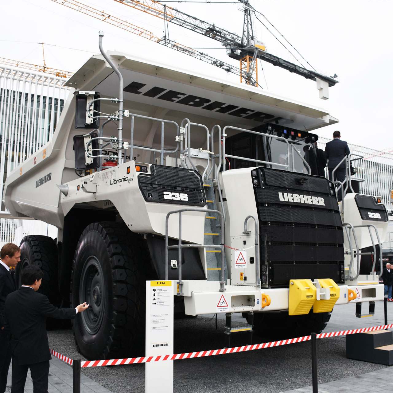 Liebherr 100 ton dump truck bauma 2019