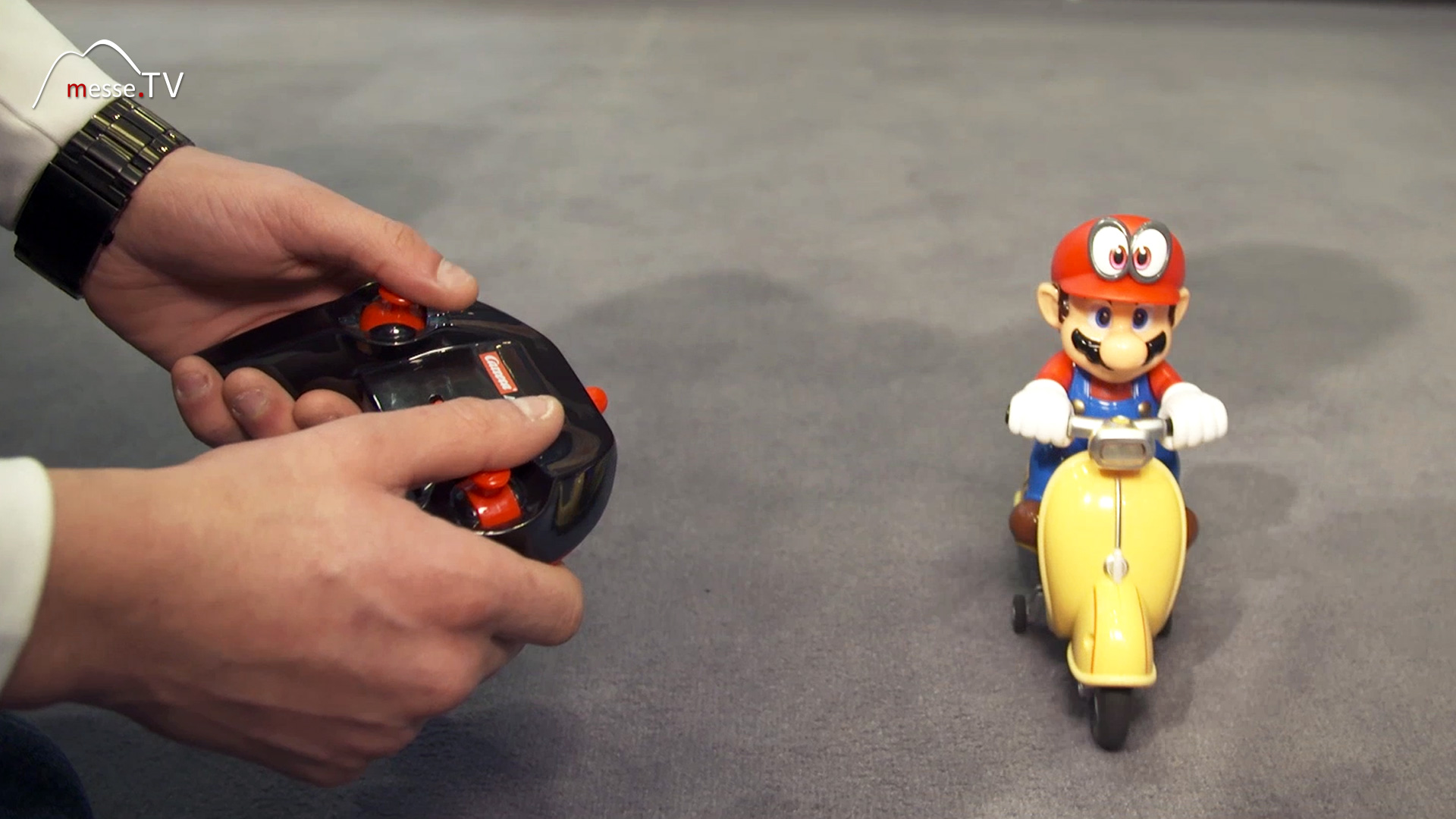 CarreraRC Supermario scooter remote controlled