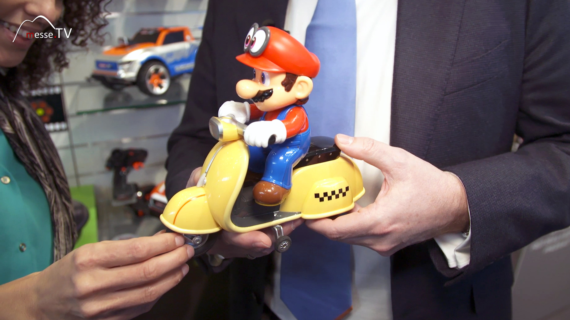 CarreraRC novelty supermario scooter Spielwarenmesse 2019